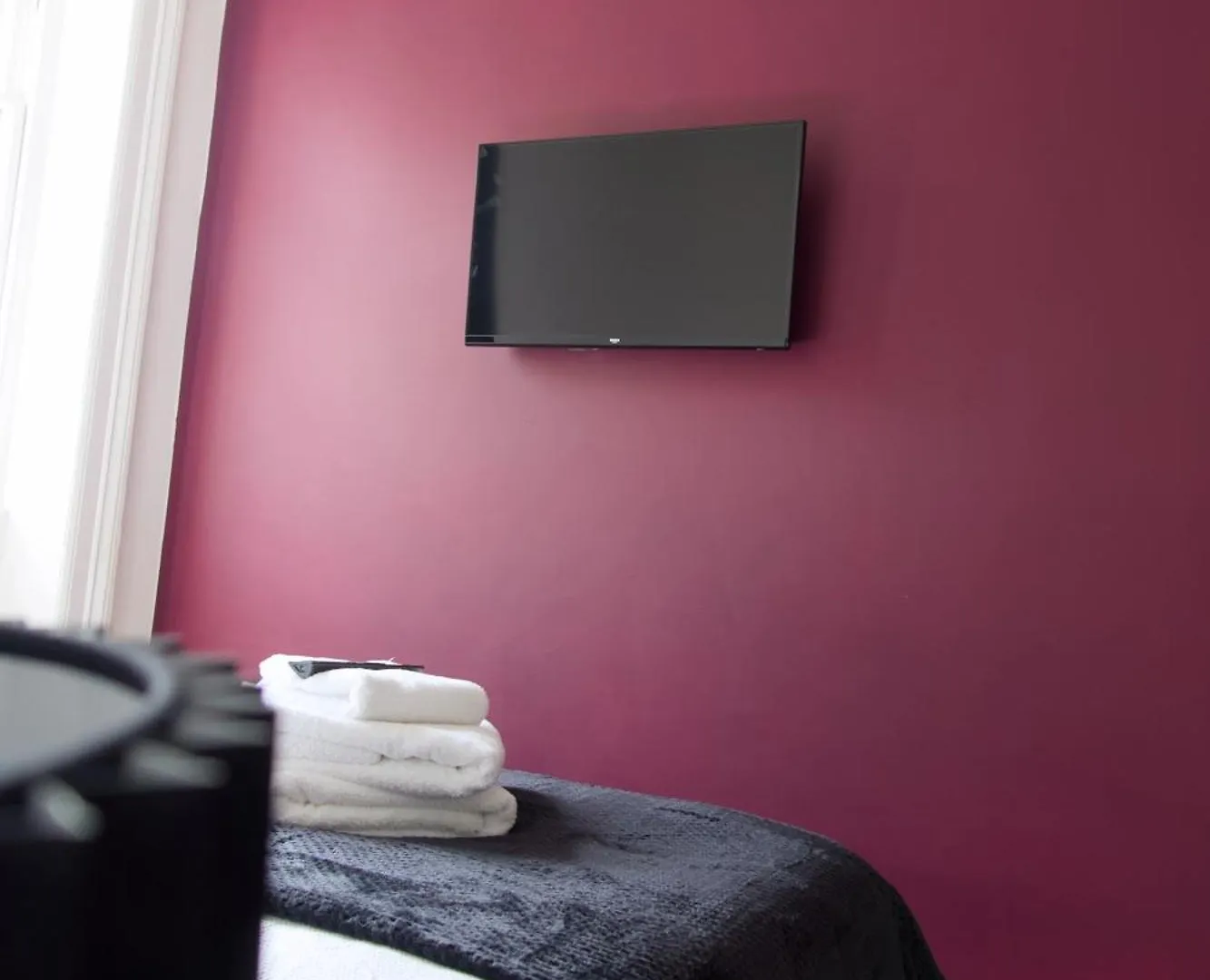 Apartment 1 Bedroom Flat - The Amethyst GLOUCESTERSHIRE