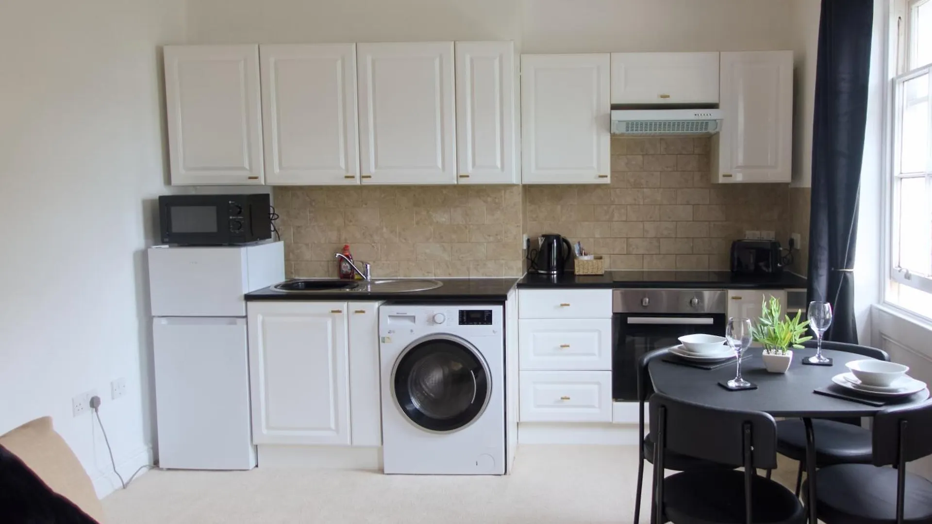 Apartment 1 Bedroom Flat - The Amethyst GLOUCESTERSHIRE